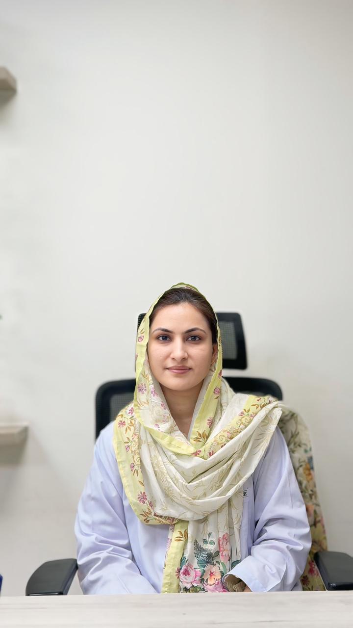 Dr Mehak Raoof